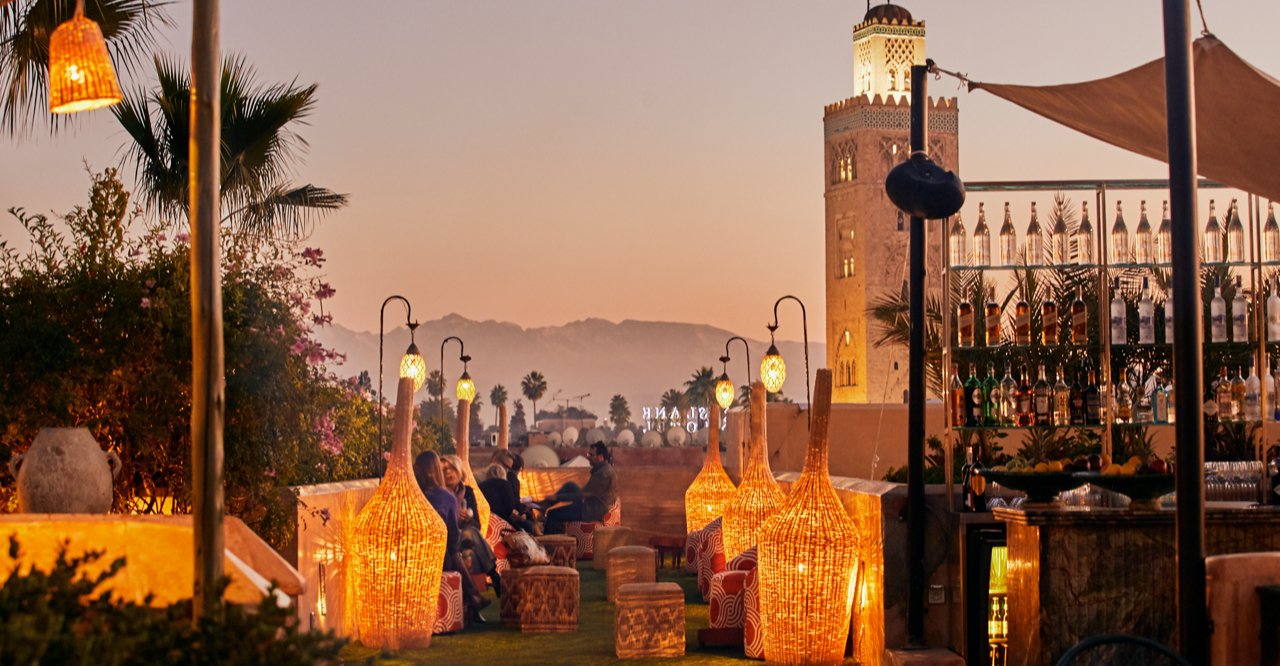 ROOFTOP BAR El Fenn Best cocktail bar with a view of medina